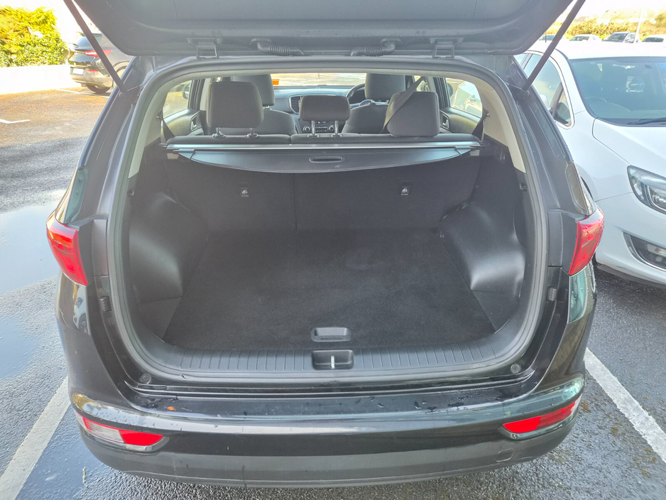 2016 Kia Sportage - image 4