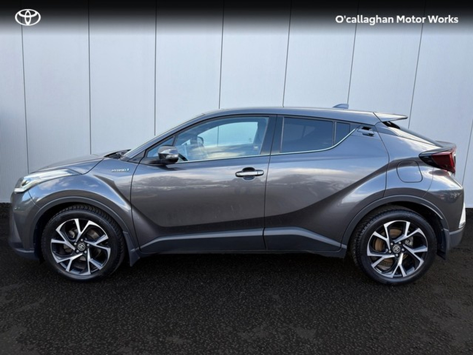 2021 Toyota C-HR - image 5