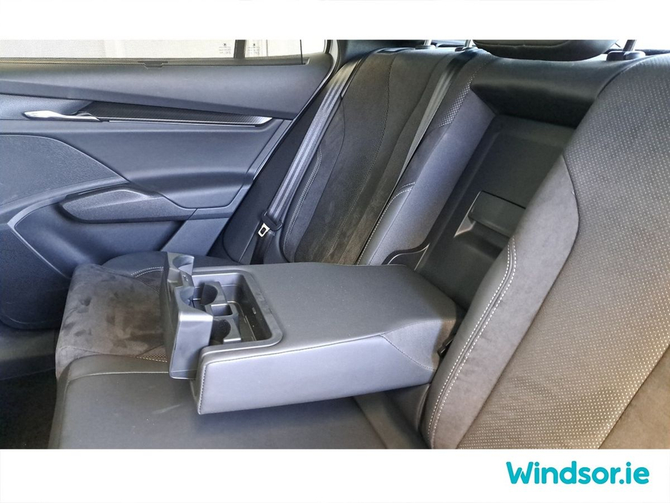 2025 Skoda Enyaq - image 20