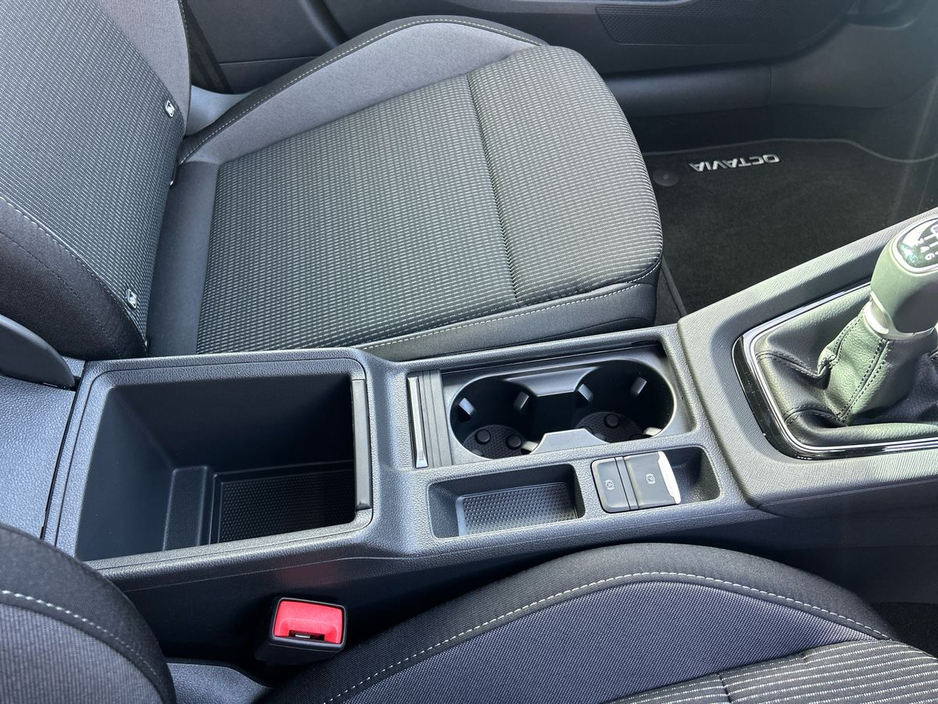 2026 Skoda Octavia - image 19