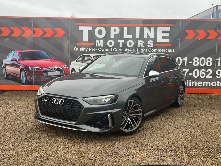 2021 Audi RS4 - image 2