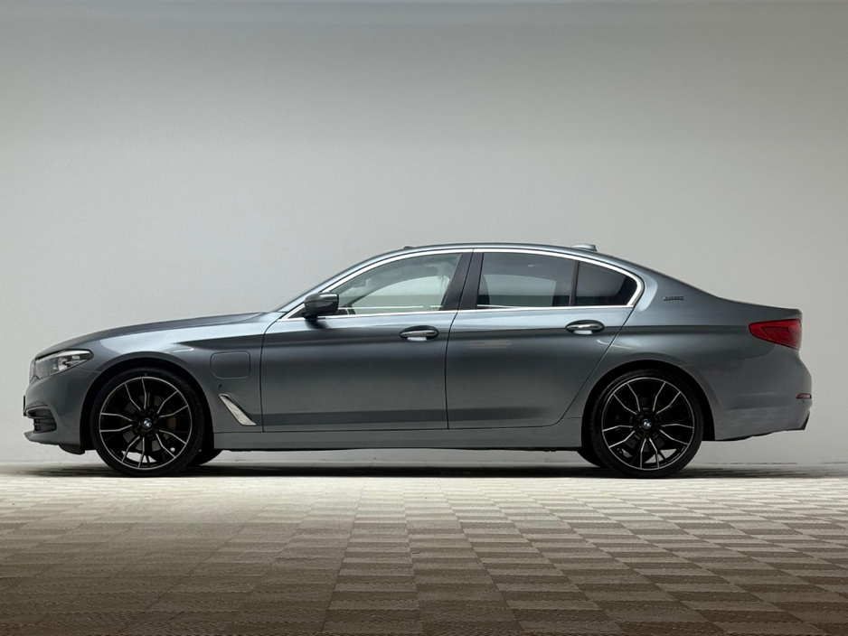 2017 BMW 5 Series 530E SE *SUNROOF* €21,990