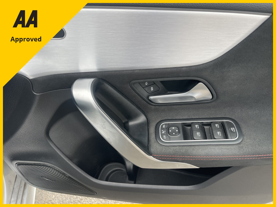 2020 Mercedes-Benz A Class - image 7