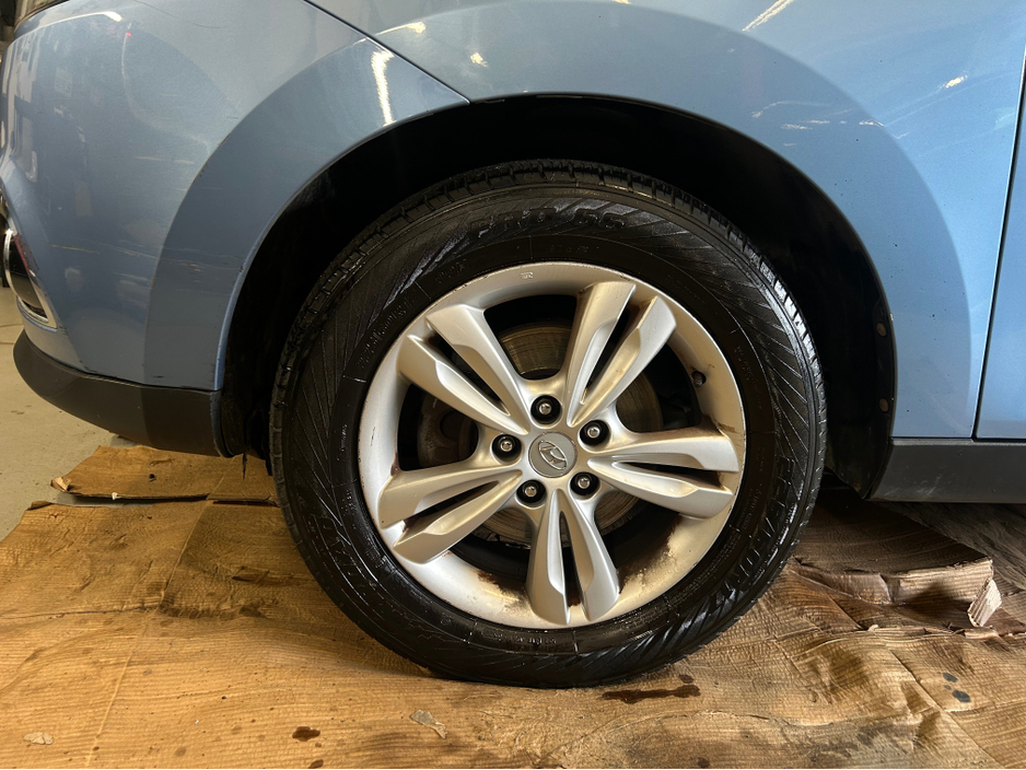 2013 Hyundai ix35 - image 9