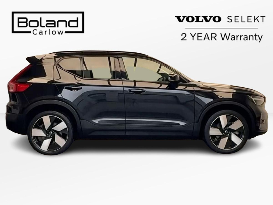 2023 Volvo XC40 - image 4