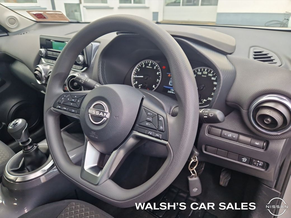 2023 Nissan Juke - image 16