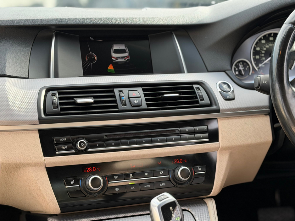 2016 BMW 5 Series - image 20