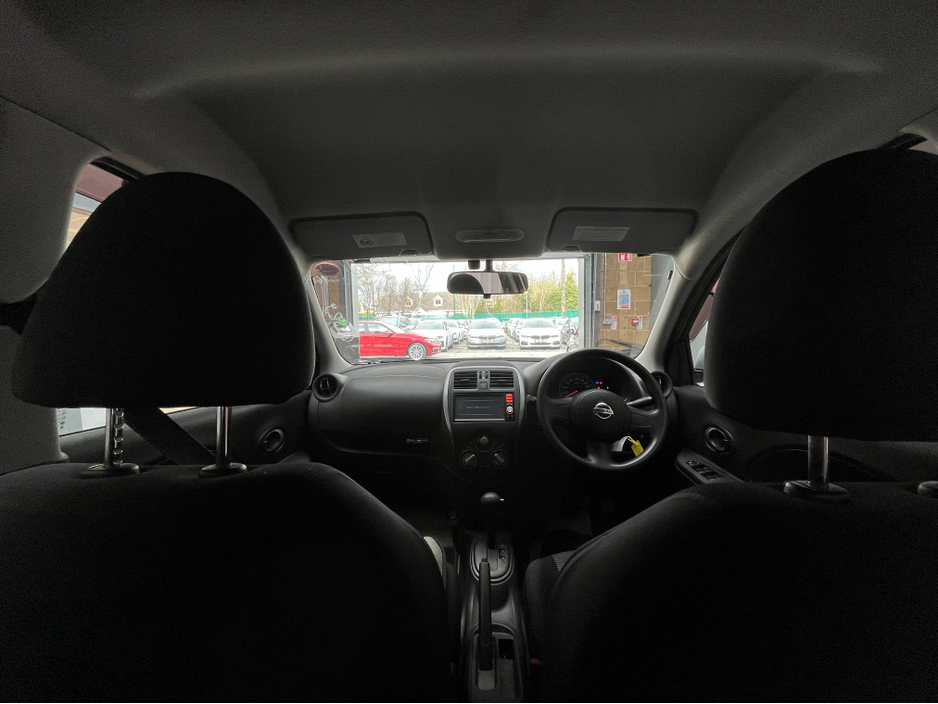 2016 Nissan March - image 12