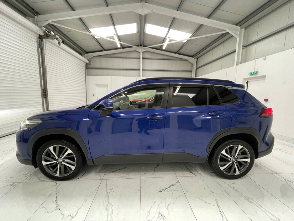 2022 Toyota Corolla Cross - image 6