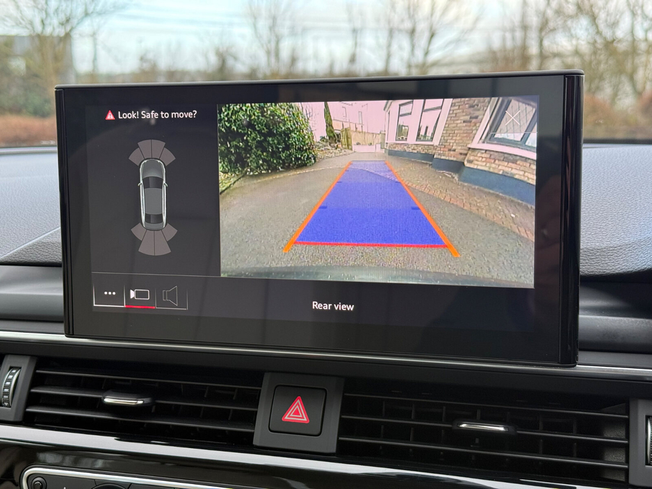 2021 Audi A4 30 TDI 136HP S Tronic SE €28,900