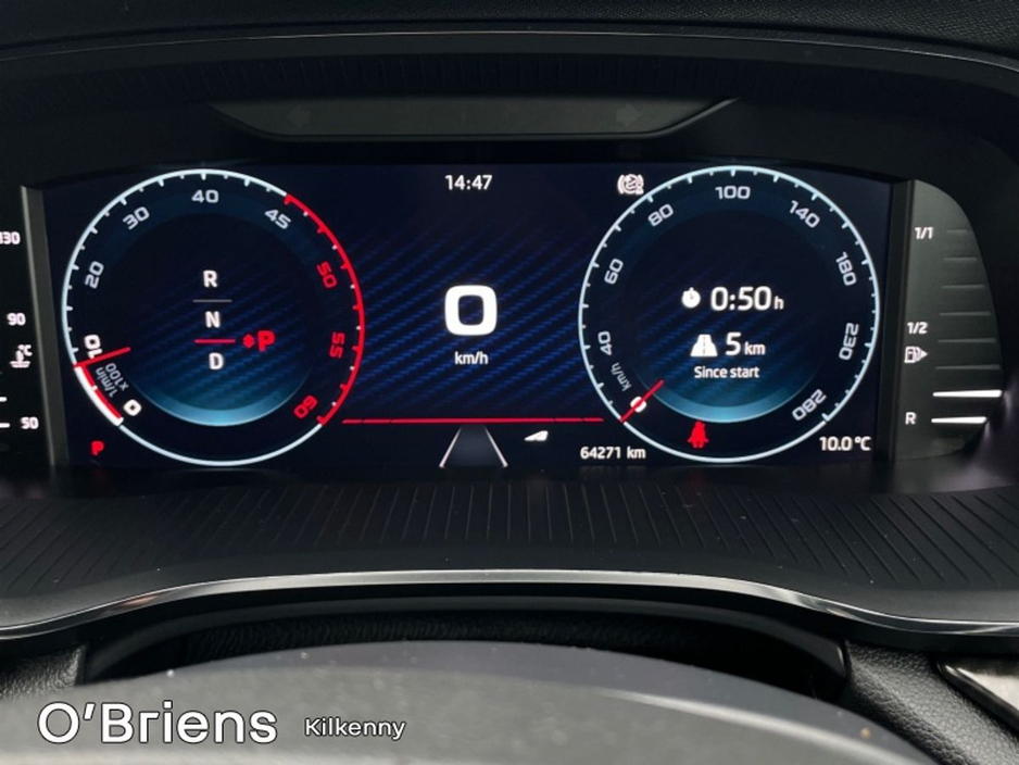 2022 Skoda Octavia - image 12