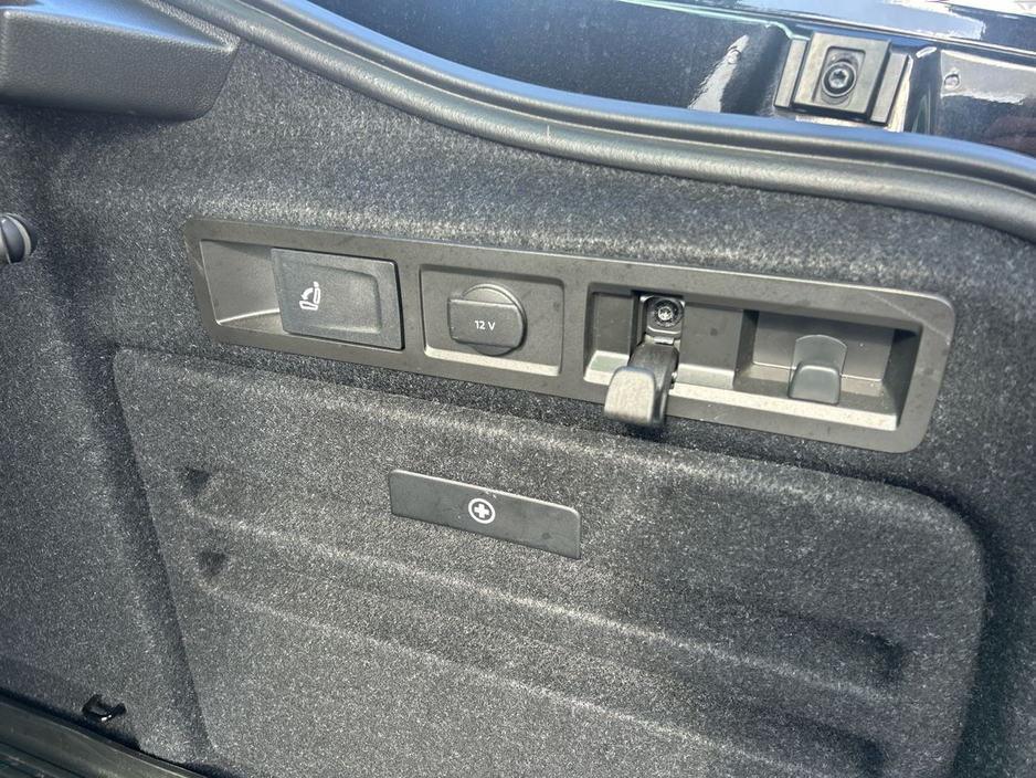 2024 Skoda Superb - image 16