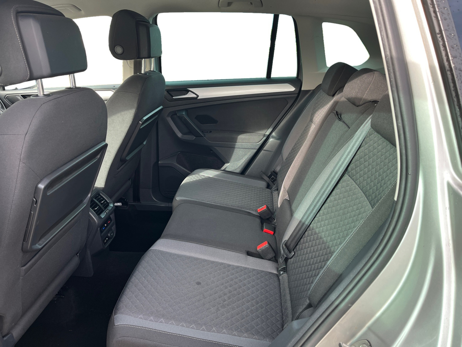 2020 Volkswagen Tiguan CL 2.0 TDI MANUAL 6SPEED FWD 150HP 5DR €23,900