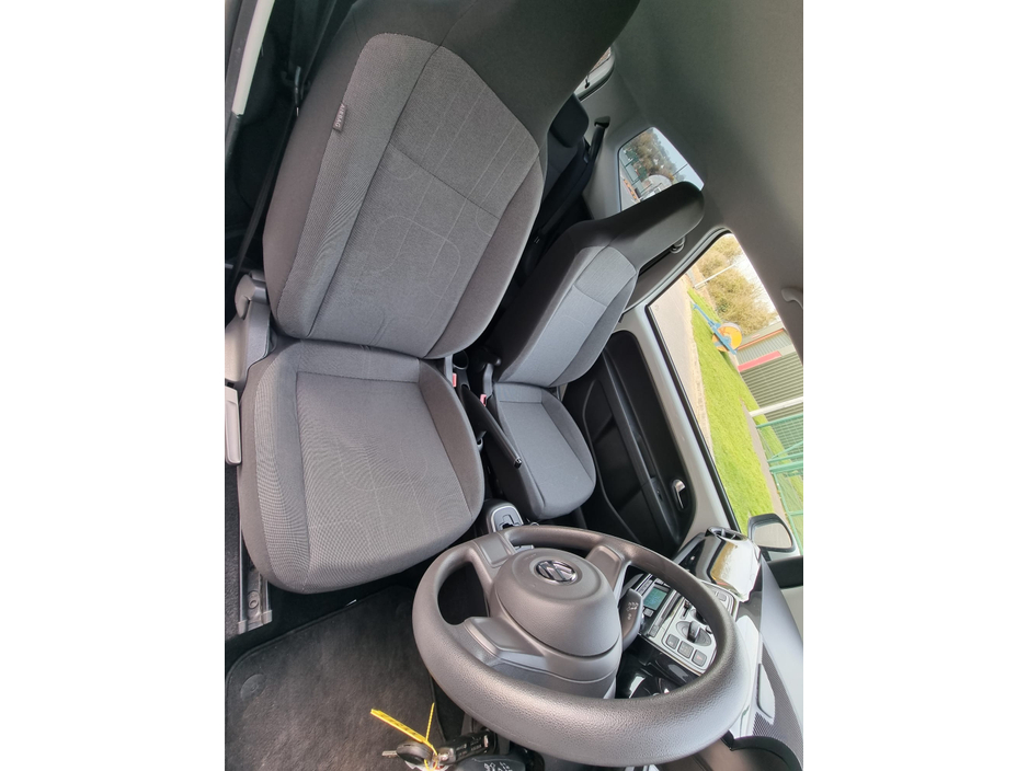 2012 Volkswagen up! - image 13