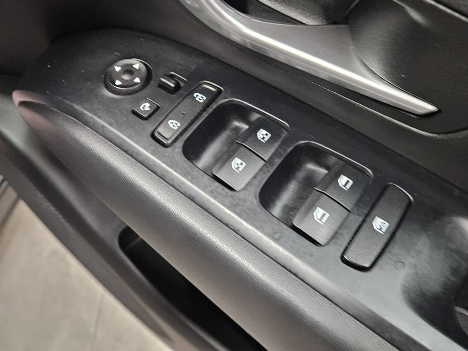 2021 Hyundai Tucson - image 6