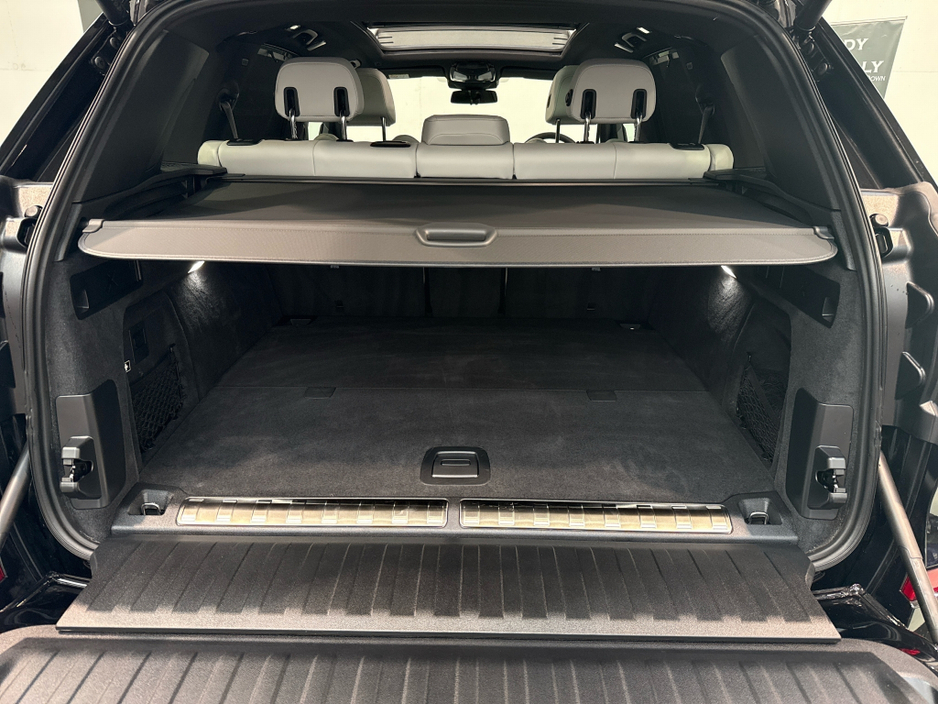 2026 BMW X5 - image 31