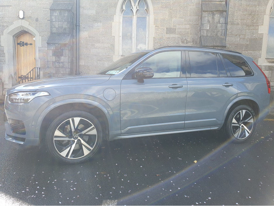 2019 Volvo XC90 - image 8