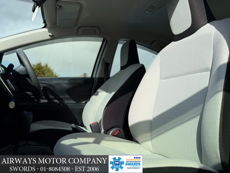 2020 Toyota Aqua - image 17