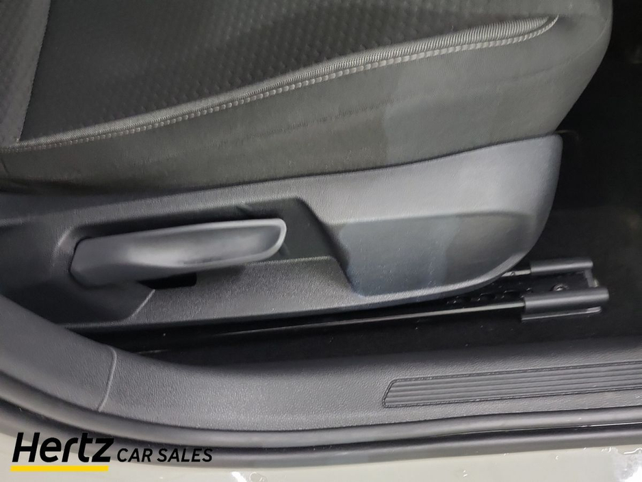 2024 Volkswagen Polo - image 19