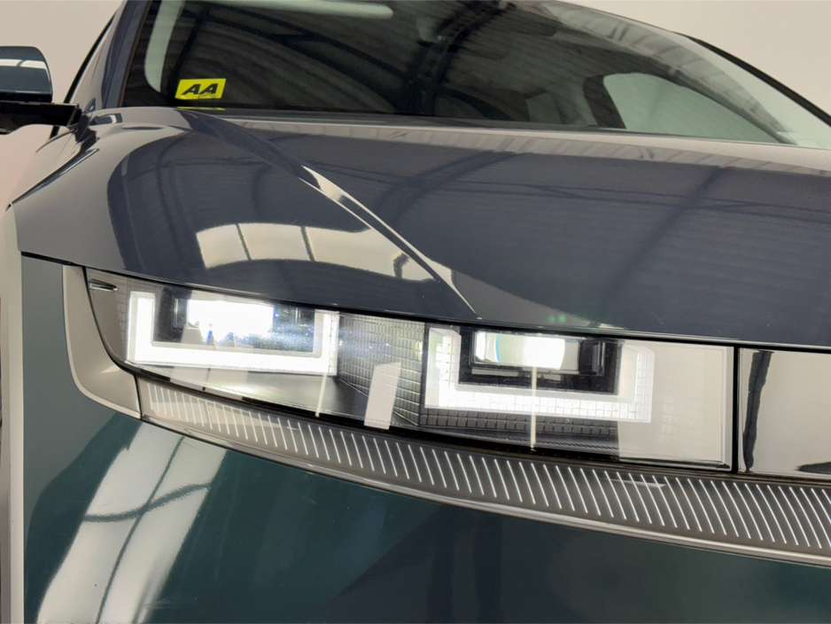 2023 Hyundai Ioniq 5 - image 9