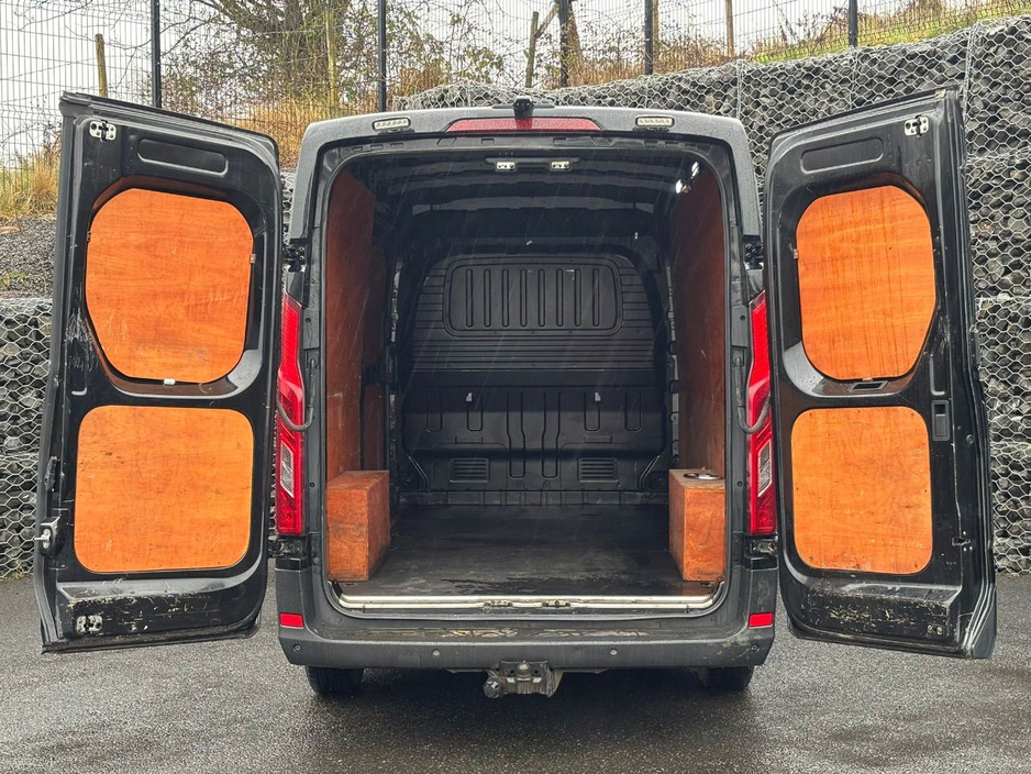 2024 Maxus Deliver 9 9 LUXURY LH P/V €22,000