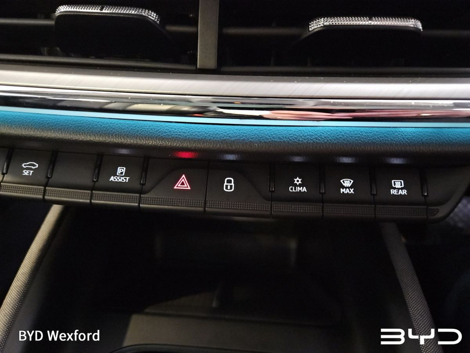 2023 Skoda Enyaq - image 20