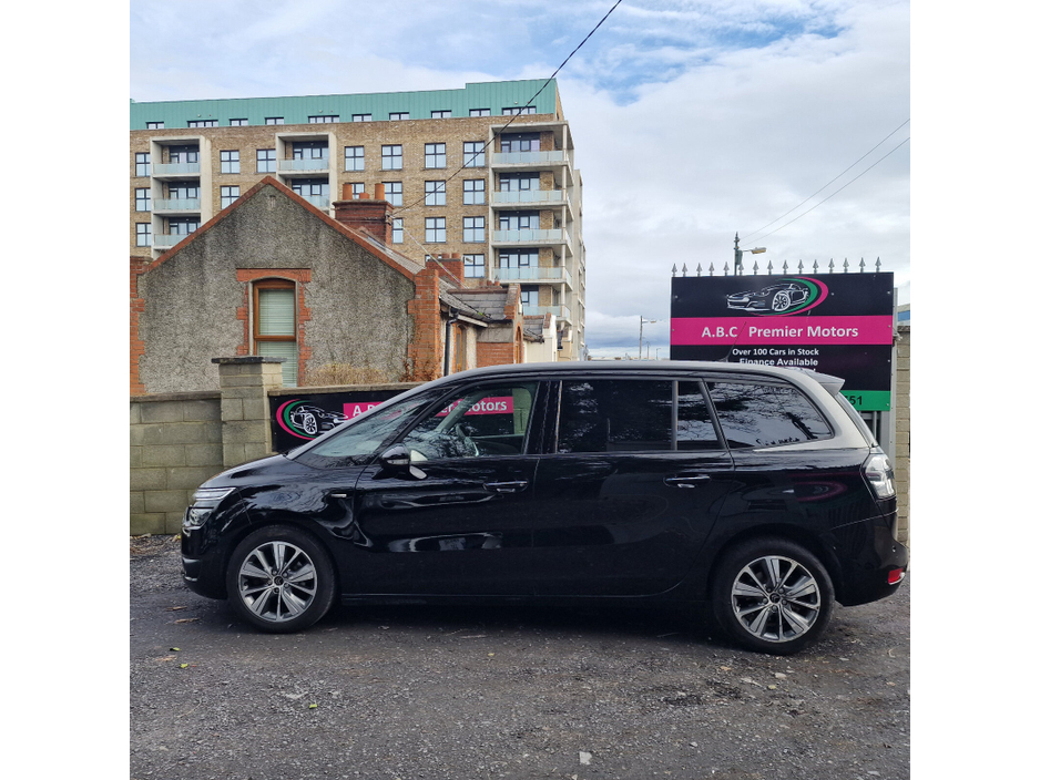 2015 Citroen Grand C4 Picasso - image 6