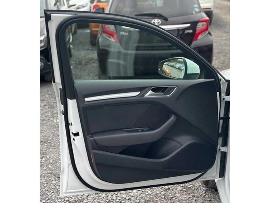 2017 Audi A3 - image 8