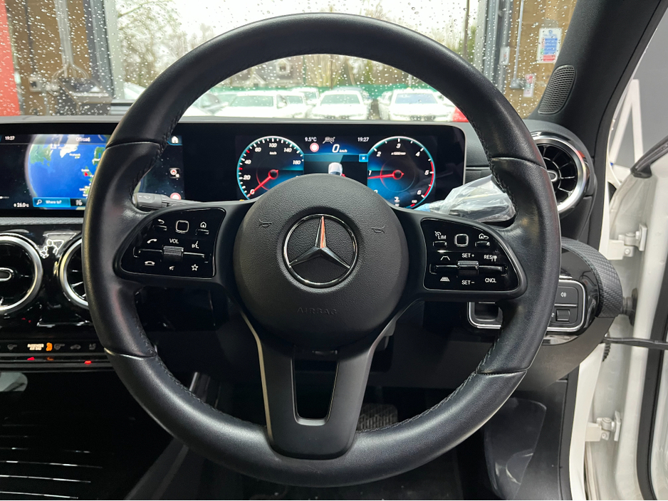 2019 Mercedes-Benz A Class €23950 2019 MERCEDES-BENZ A200D RADAR SAFETY 2.0 AUTOMATIC / CRUISE CONTROL / REVERSE CAMERA & PARKING SENSORS / ELECTRIC MEMORY & HEATED SEATS / PADDLE SHIFTERS €23,950
