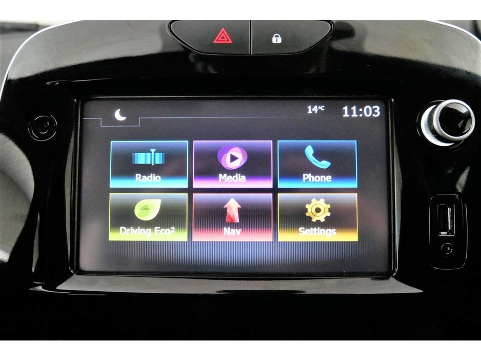 2019 Renault Clio - image 17