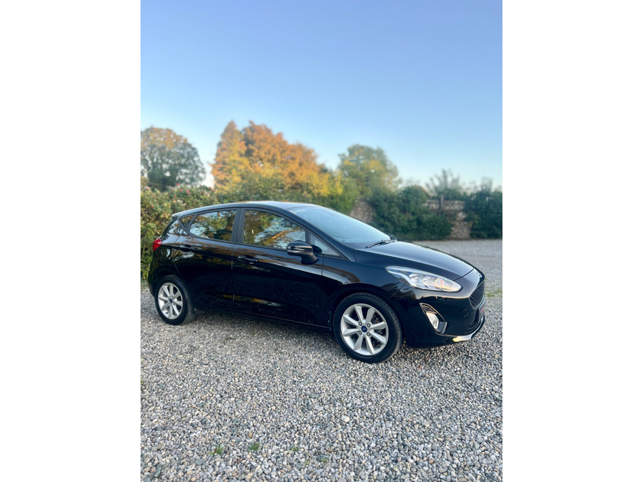 2019 Ford Fiesta - image 3