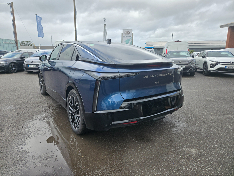 2026 DS Automobiles No8 - image 3