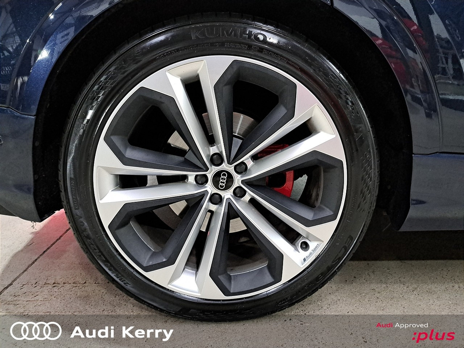 2024 Audi Q8 55TFSI E 394BHP QUATTRO S-LINE AUTOMATIC €84,900
