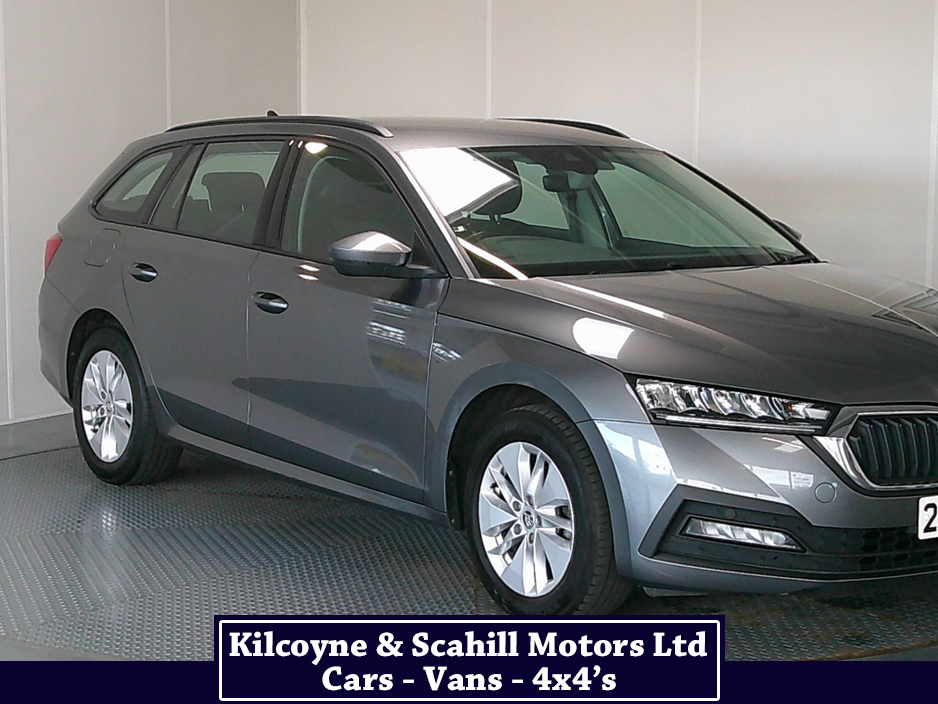 2023 Skoda Octavia - image 9