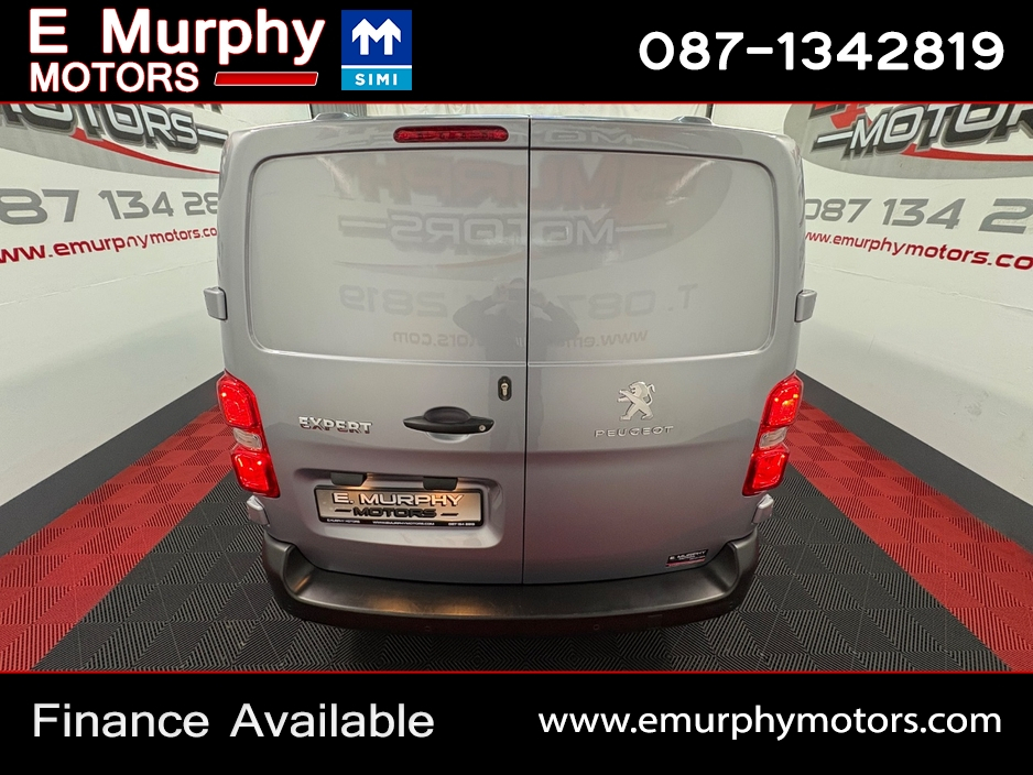 2023 Peugeot Expert - image 5