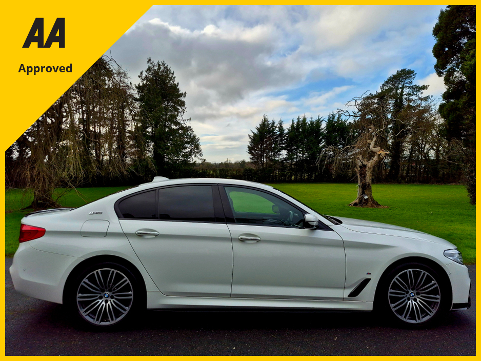 2017 BMW 5 Series M sport+Hybrid+M Performance Kit €25,995