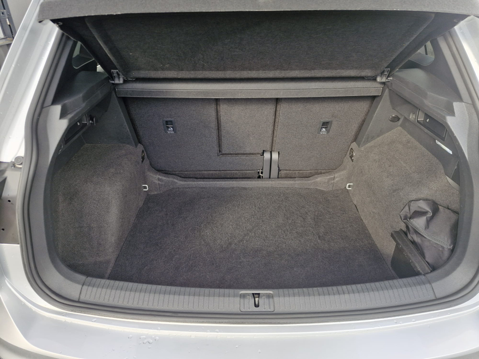 2022 Volkswagen Tiguan R-LINE 2.0 TDI D7F 150HP 5DR AU €41,950