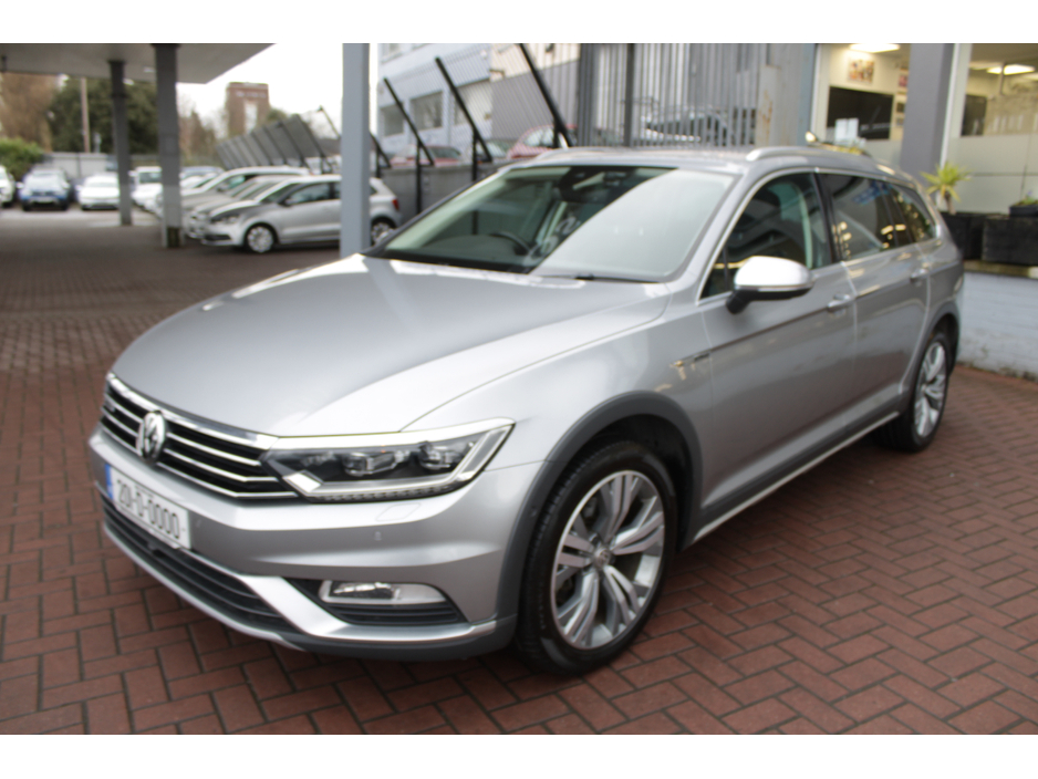 2020 Volkswagen Passat 2.0TDI 150BHP ALLTRACK EDITION 5DR ESTATE AUTOMATIC // STUNNING CAR WITH ONLY 70, 000 KMS // BUY WITH CONFIDENCE AA AND SIMI APPROVED DEALER 2025 // FINANCE ARRANGED // ALL TRADE INS WELCOME // €29,950