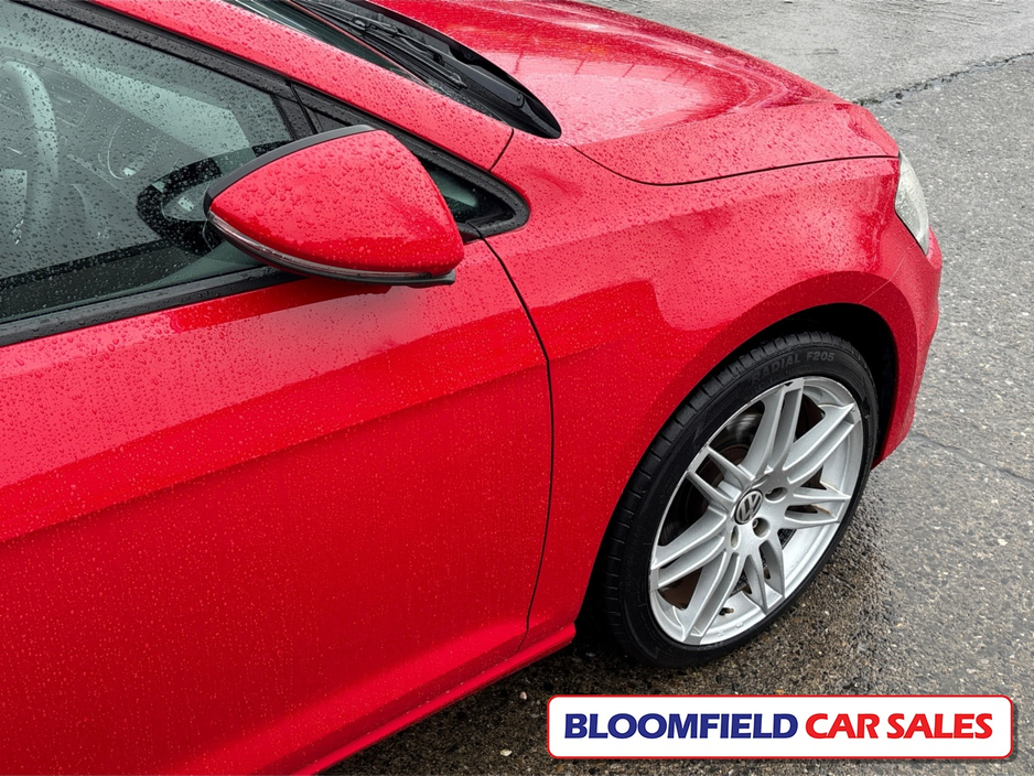 2014 Volkswagen Golf 1.4 HIGHLINE , AUTO // LOW MILEAGE €12,950