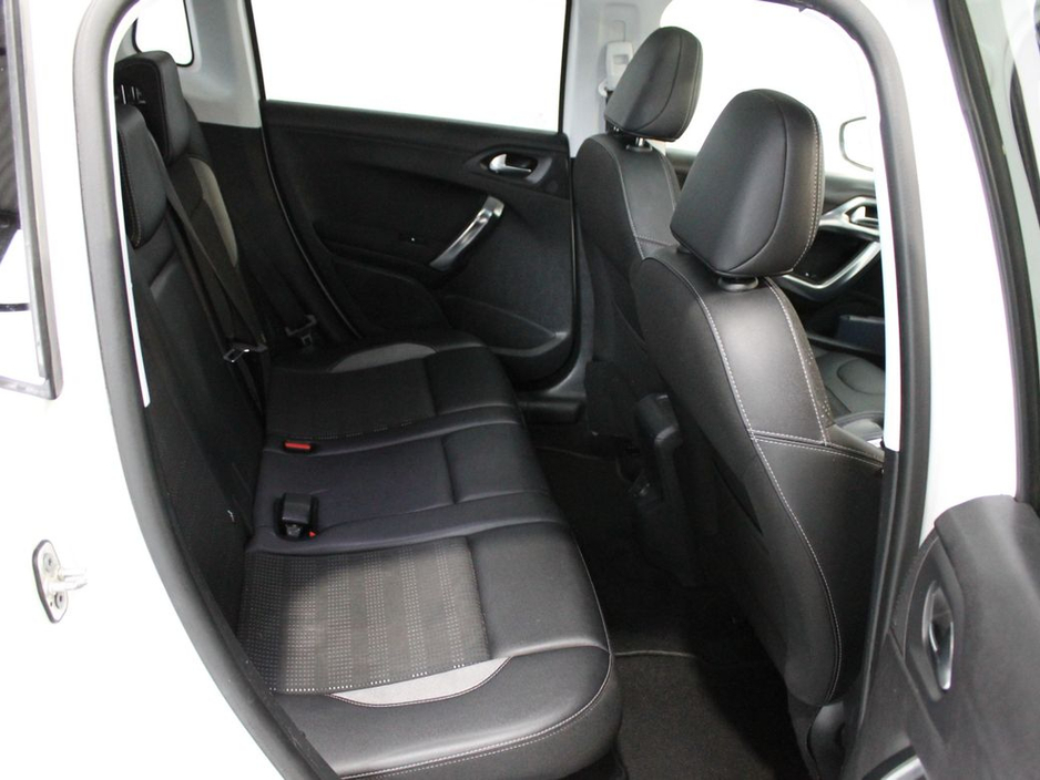 2016 Peugeot 2008 Allure 1.6 Blue HDI 100 4DR €7,499