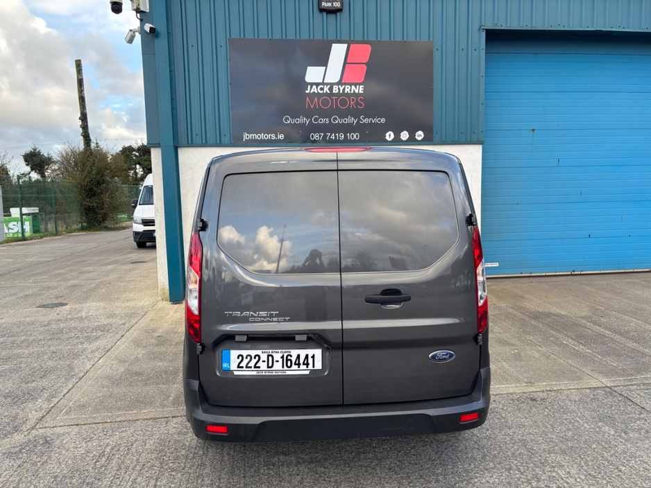 2022 Ford Transit Connect - image 6