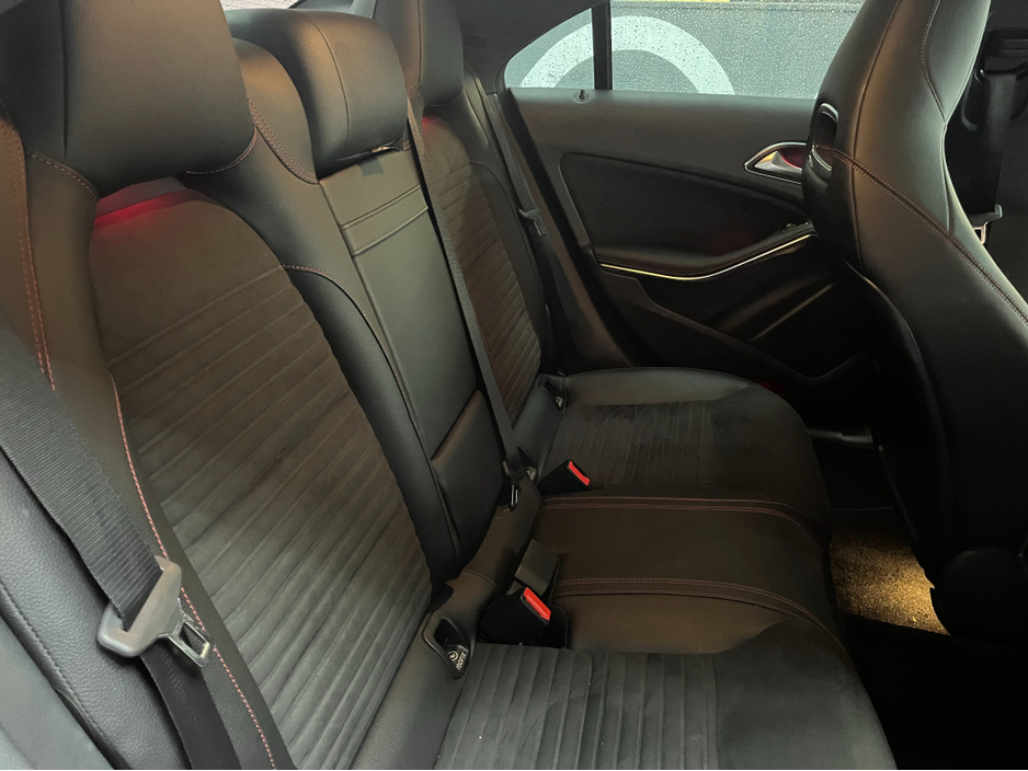 2018 Mercedes-Benz CLA Class - image 12