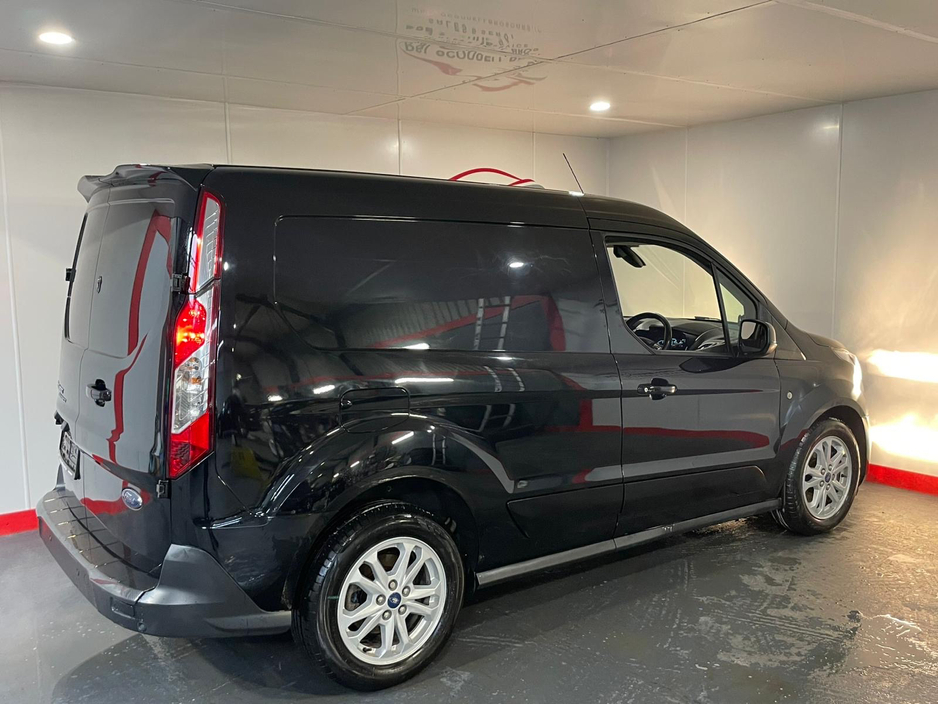 2021 Ford Transit Connect - image 2