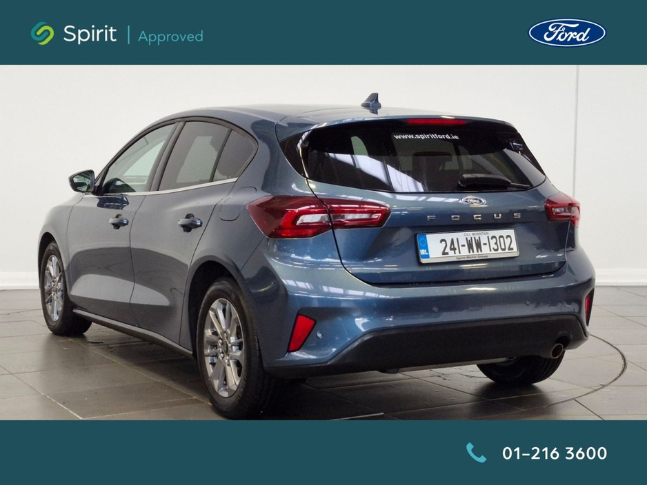 2024 Ford Focus - image 2