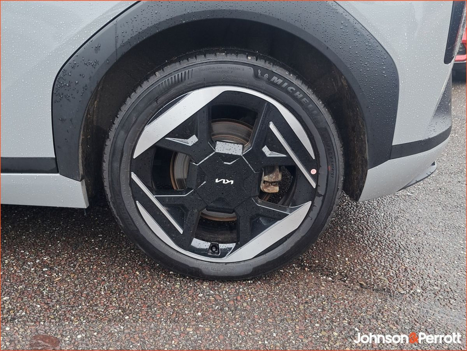 2025 Kia EV4 EV4 5 HB EARTH K3 LR 5DR AUTO