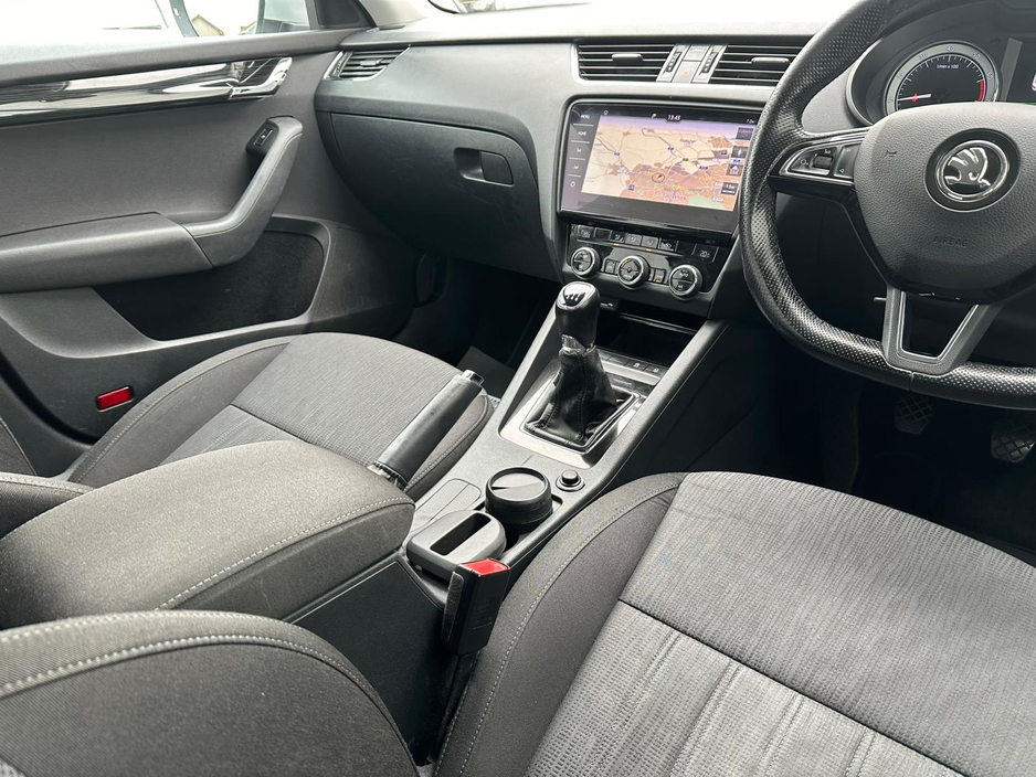 2017 Skoda Octavia - image 15