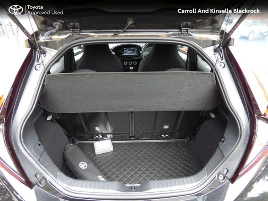 2025 Toyota Aygo X - image 10