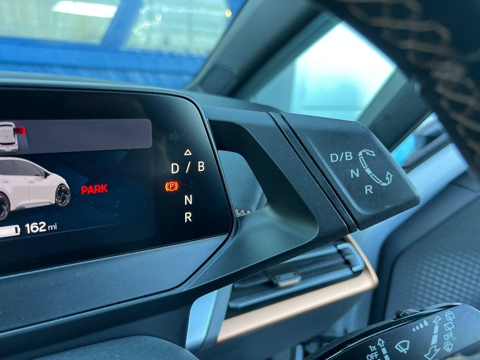 2023 Cupra Born - image 11