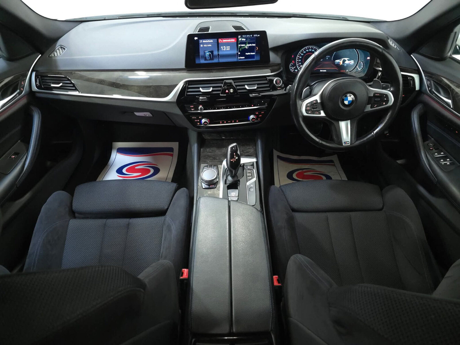 2017 BMW 5 Series 520d M Sport Auto €27,950