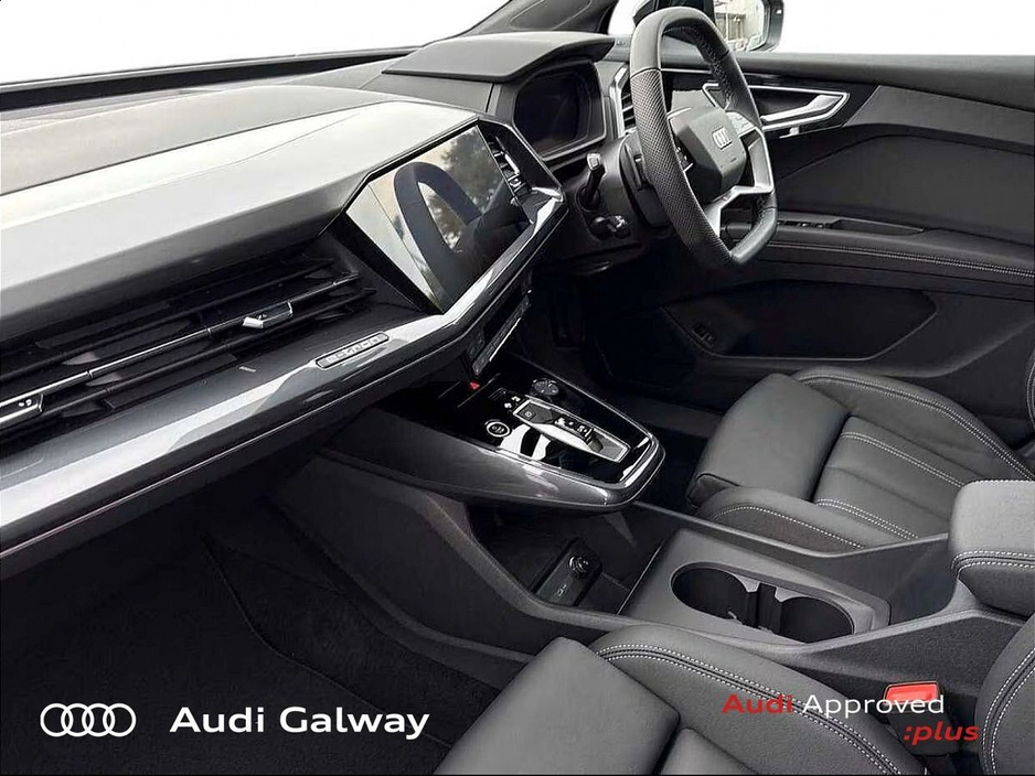 2025 Audi Q4 e-tron - image 8